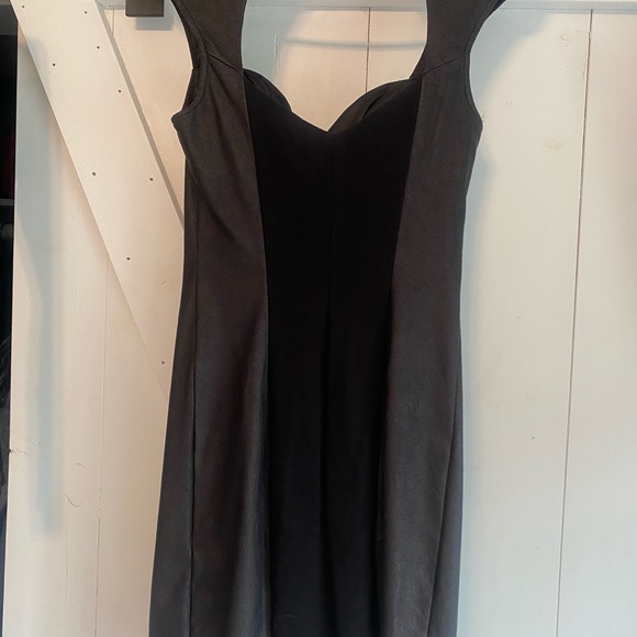 GUESS Mini Dress - Picture 4 of 4